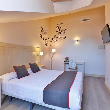 Hostal La Chata By Vivere Stays San Ildefonso Eksteriør bilde