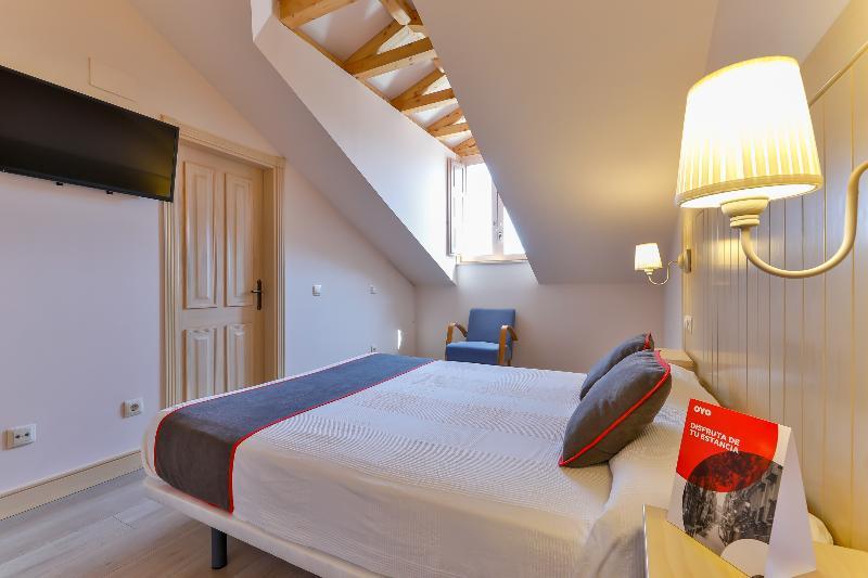 Hostal La Chata By Vivere Stays San Ildefonso Eksteriør bilde