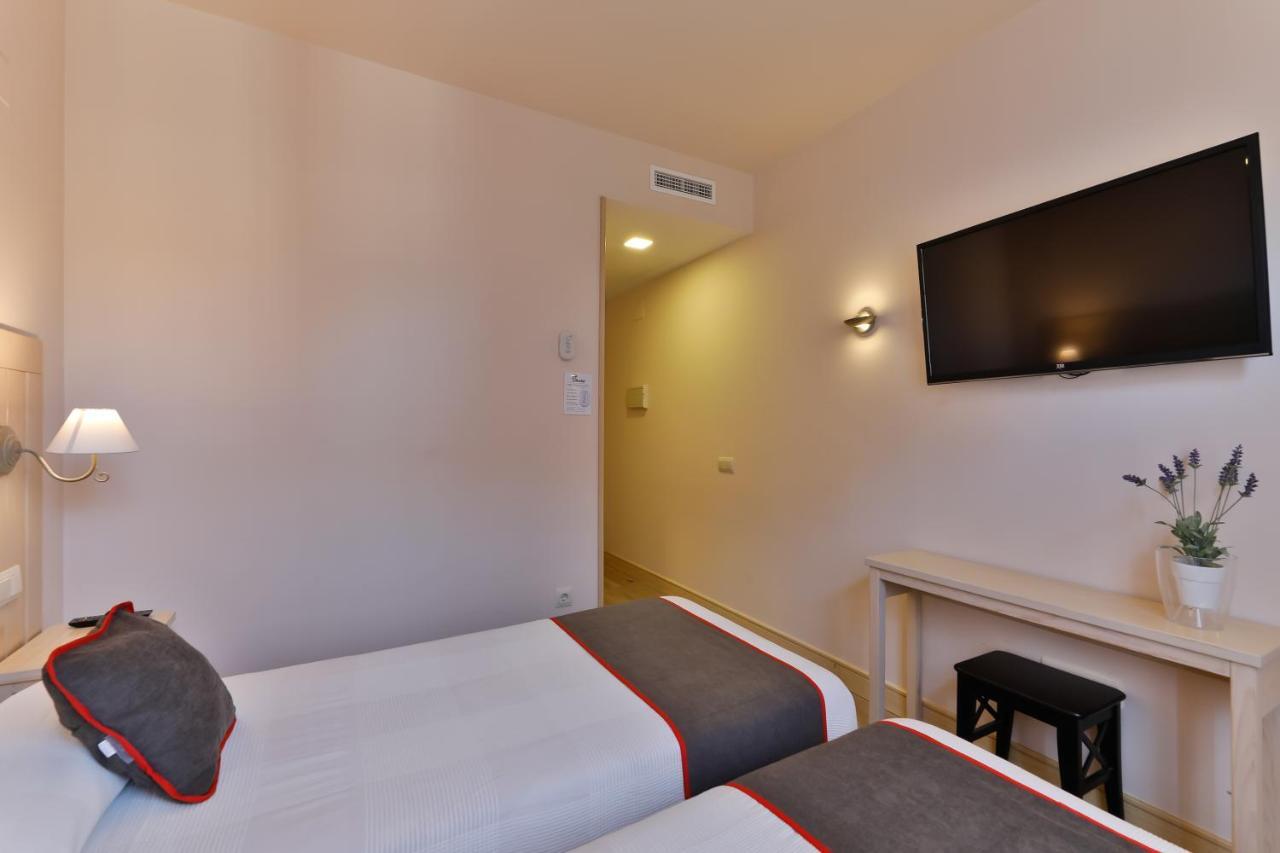 Hostal La Chata By Vivere Stays San Ildefonso Eksteriør bilde